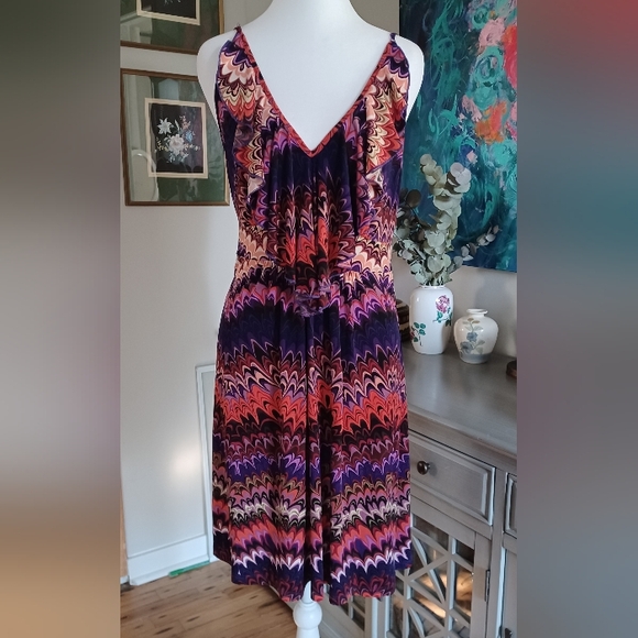 Veronica M Dresses & Skirts - Funky And Fun Y2K Dress with Cute Ruffle Front Detail